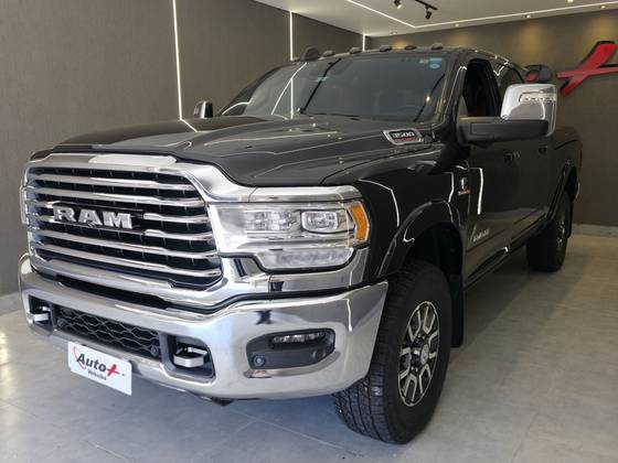 RAM 3500 6.7 I6 TURBO DIESEL LIMITED LONGHORN CD 4X4  AUTOMÁTICO